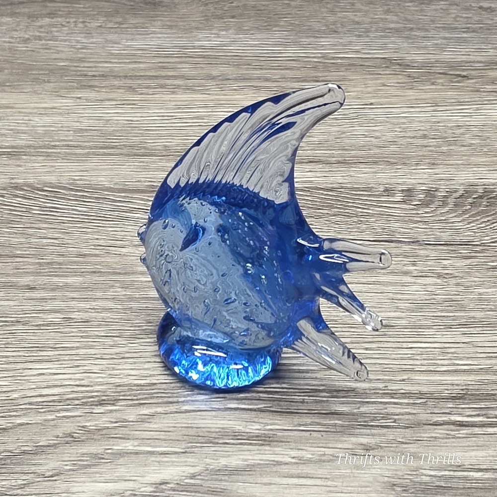 Vintage Blue Angel Fish Figurine 3.75" Hand Blown Glass Art Controlled Bubble - Picture 7 of 11